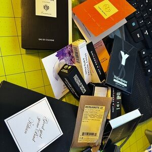 15 Assorted Fragrance Samples – Tory Burch, Byredo, YSL, Tom Ford and others!